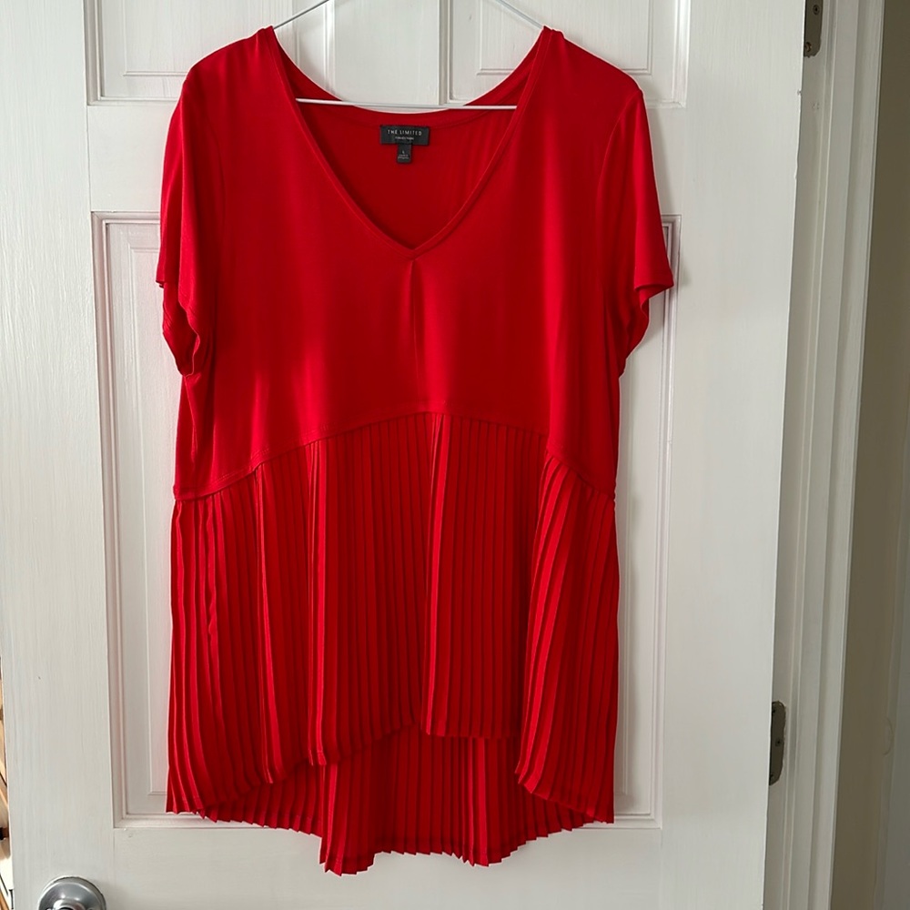 The Limited Bold Red Top